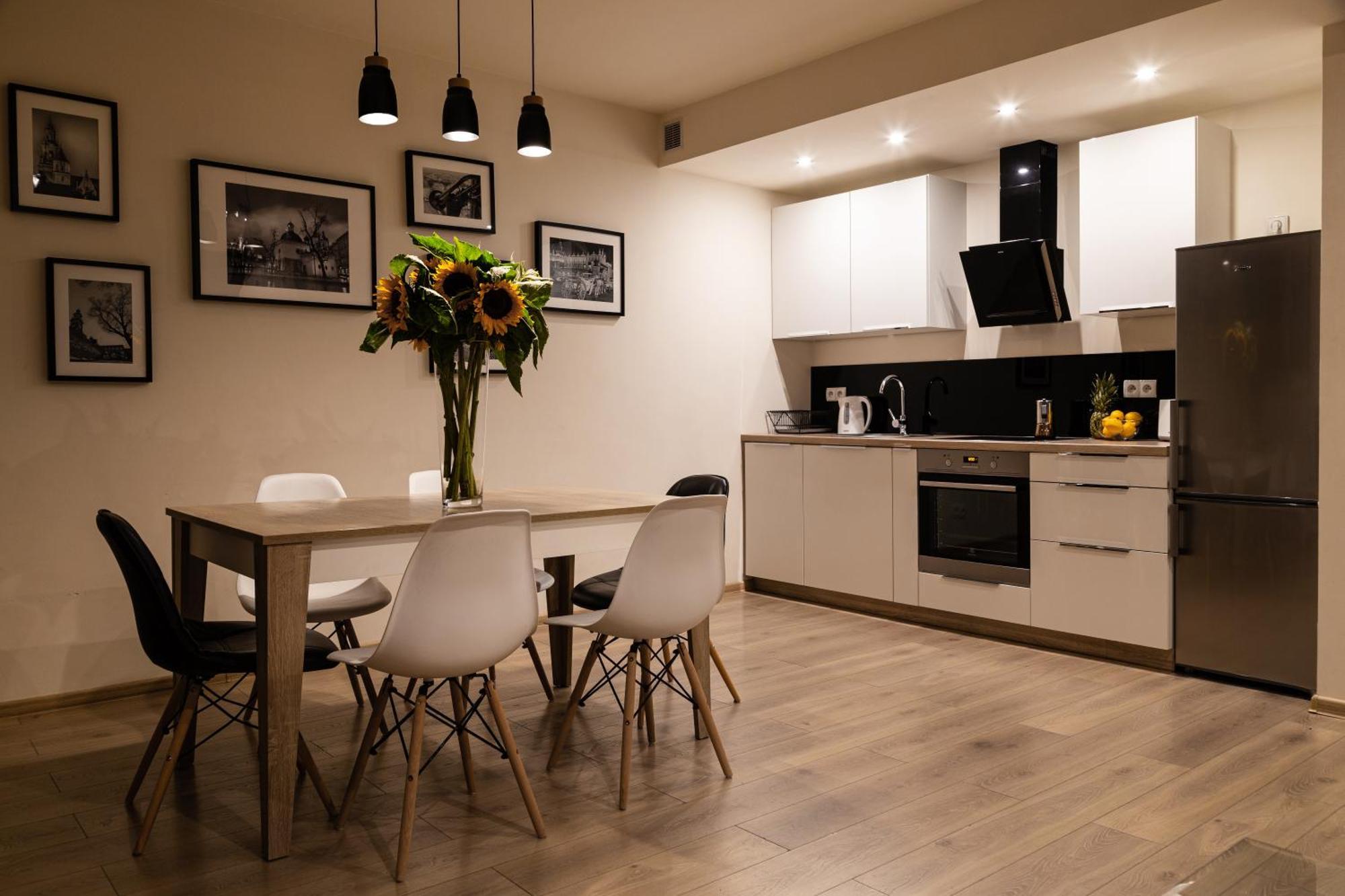 Tyzenhauz Apartments Old Town Krakow Luaran gambar