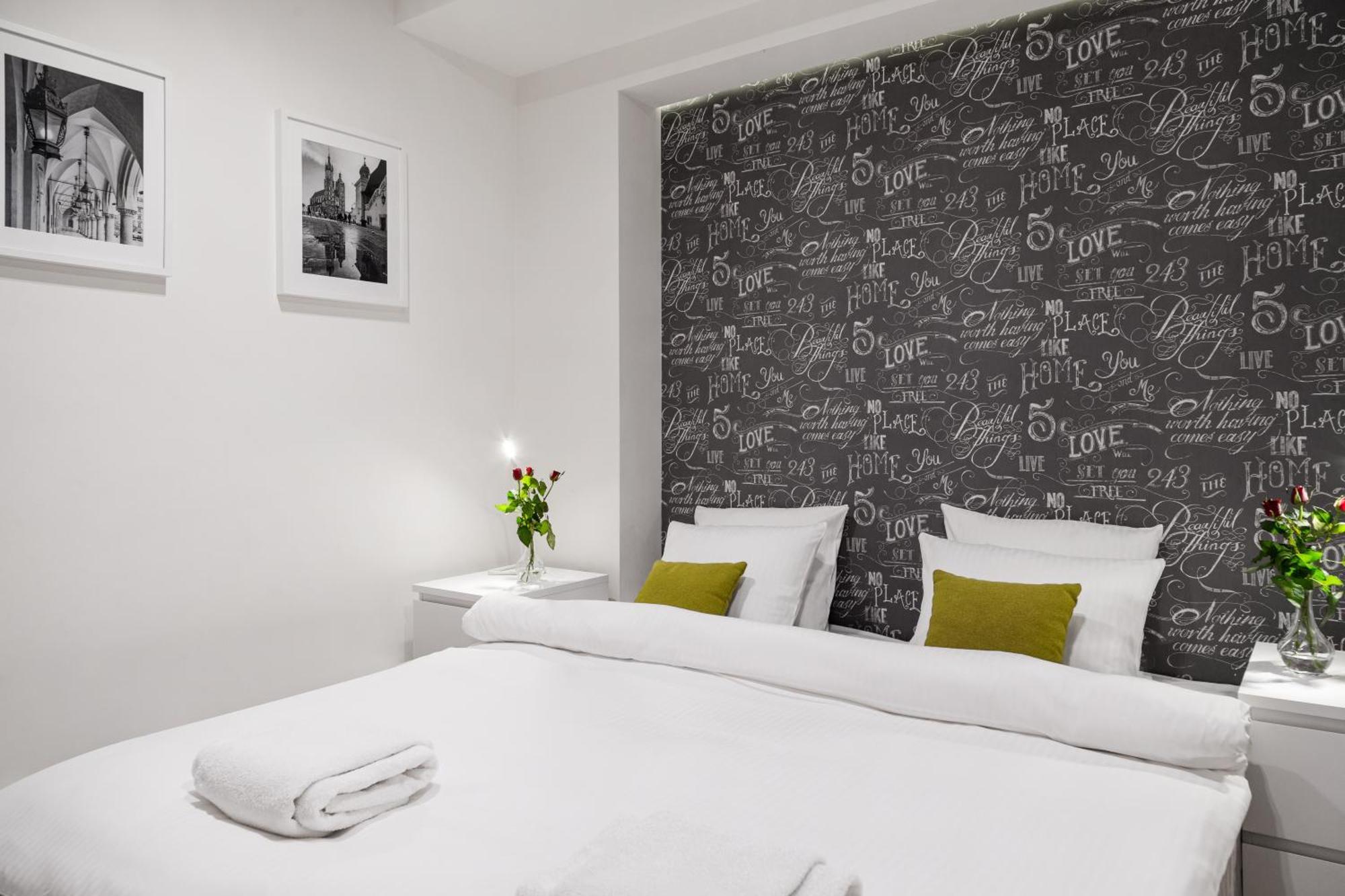 Tyzenhauz Apartments Old Town Krakow Luaran gambar